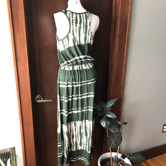 NWT / Forest Green Gypsy Tie Dye Jersey Maxi Dress - Picture 6 of 7